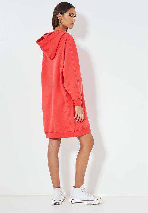 Superbalist - Colourblock sweat dress - red