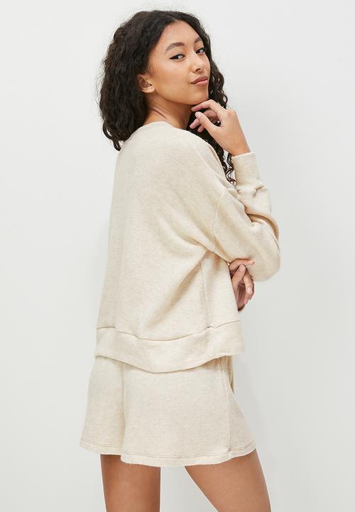 Blake - Embroidered crew/short sleep set - oatmeal