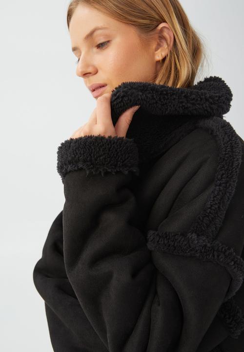 Cotton On - Teddy reversible jacket - black