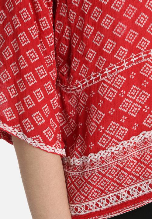 New Look - Amaris Tile Embroidered Border Shell Top