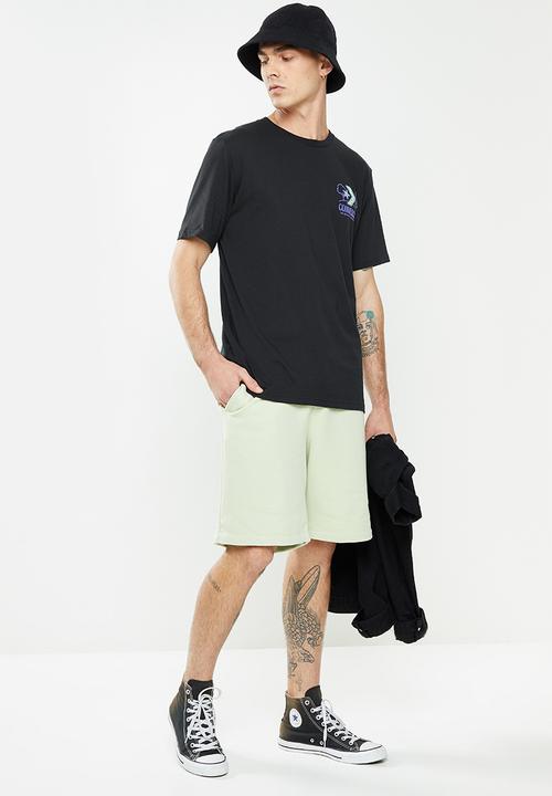 Converse - Landscape  centre tee - black