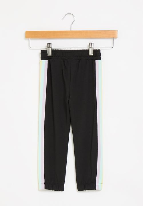 Nike - Nkg wildflower taping jogger - black