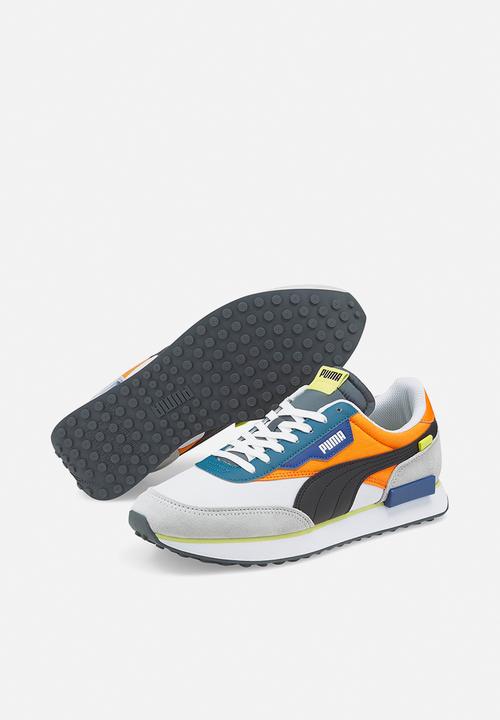 PUMA - Future rider play on - puma white-vibrant orange-harbor mist