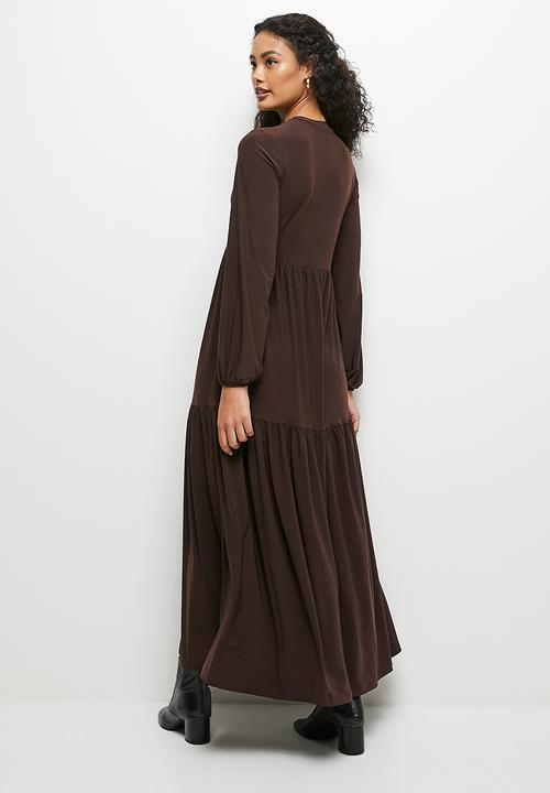 edit - Funnel neck knit tiered maxi - brown