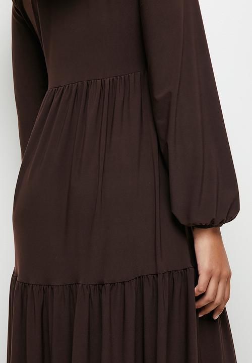 edit - Funnel neck knit tiered maxi - brown