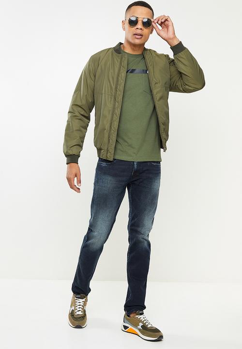 Replay - Above pocket print tee - olive