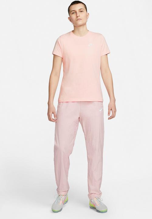 Nike - W nsw club tee - atmosphere