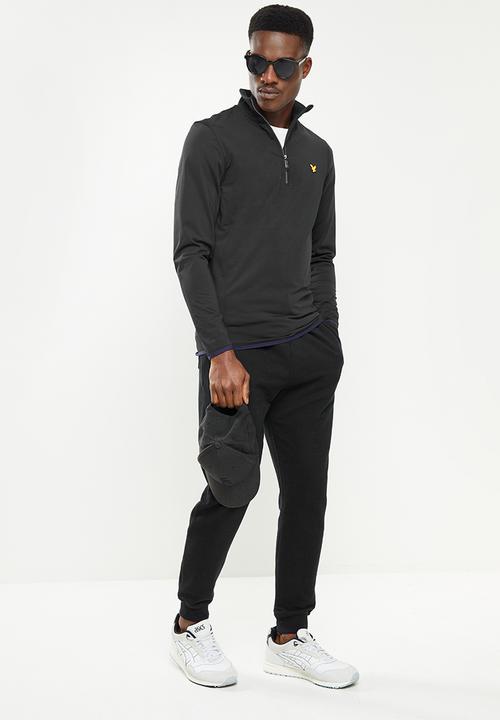 Lyle & Scott - Tech 1/4 zip midlayer - black