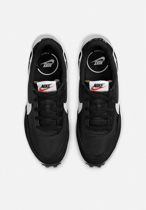 Nike - Waffle Debut