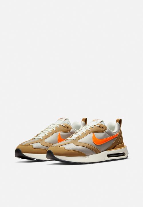 Nike - Air max dawn next nature - elemental gold/total orange-lt iron ore