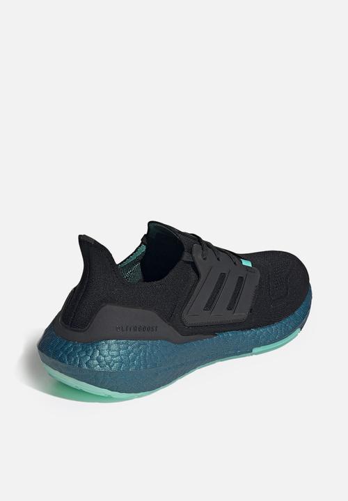 adidas Performance - Ultraboost 22