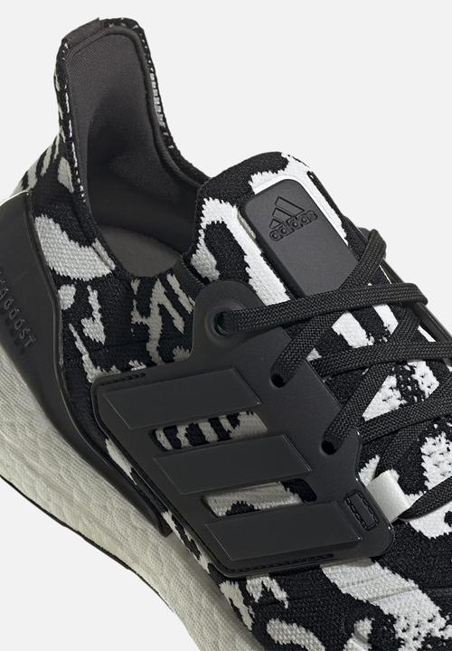 adidas Originals - Ultraboost 22