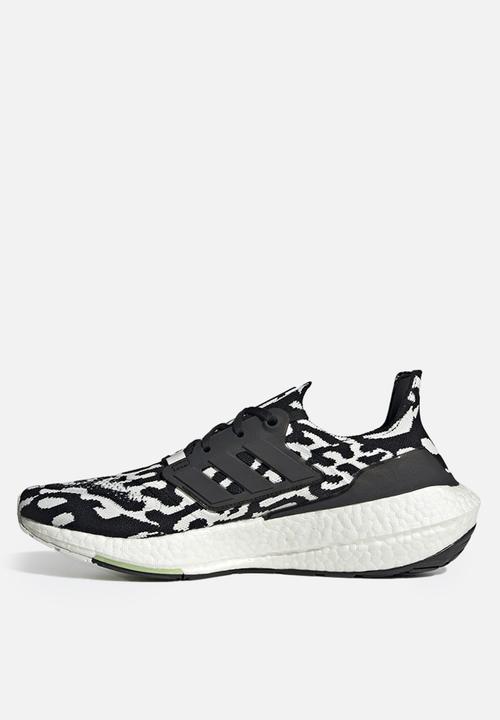 adidas Originals - Ultraboost 22