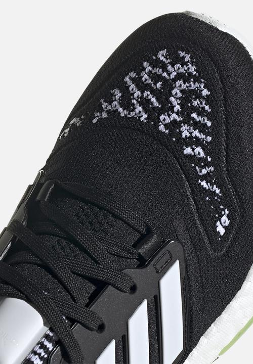adidas Originals - Ultraboost 22