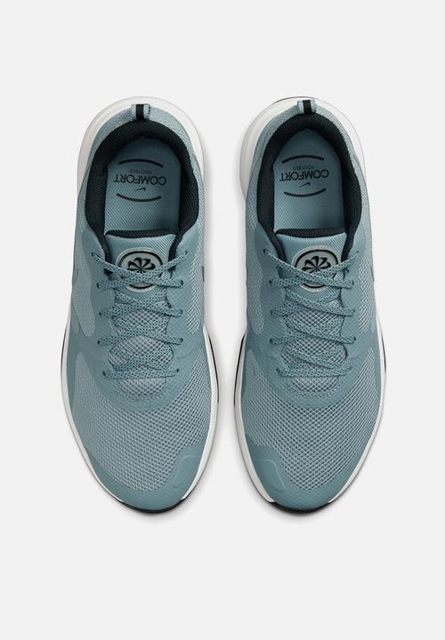 Nike - City rep tr - aviator grey/metallic silver/black