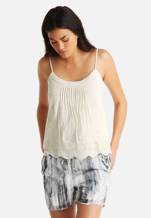 Vero Moda - Annie anglaise cami