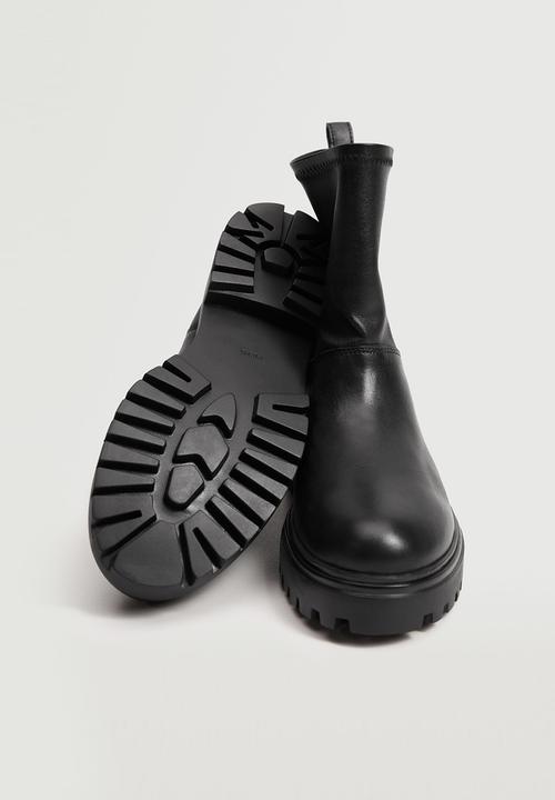 MANGO - Strechy leather serrated sole ankle boot - black