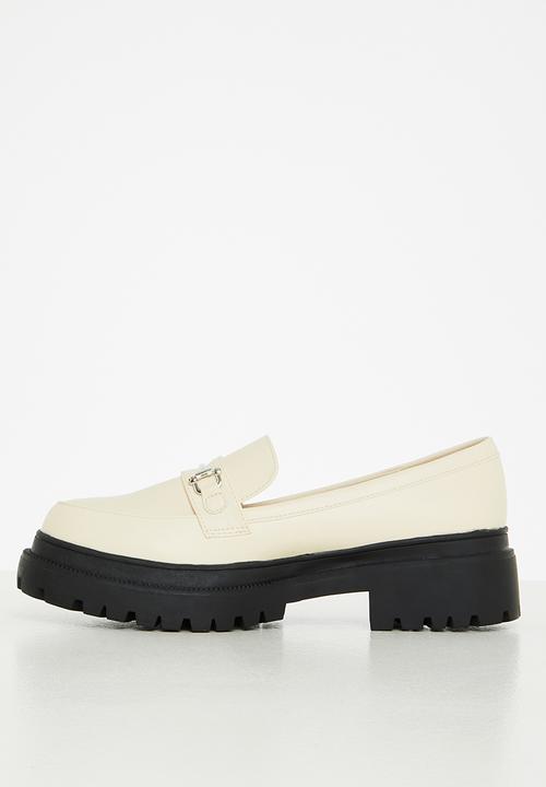 Cotton On - Bree lug sole loafer - ivory