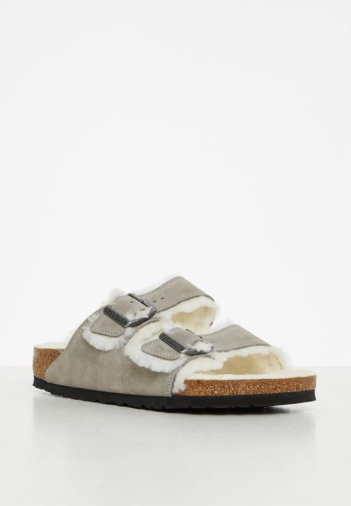 Birkenstock - Arizona vl suede leather/sheepskin regular - stone coin