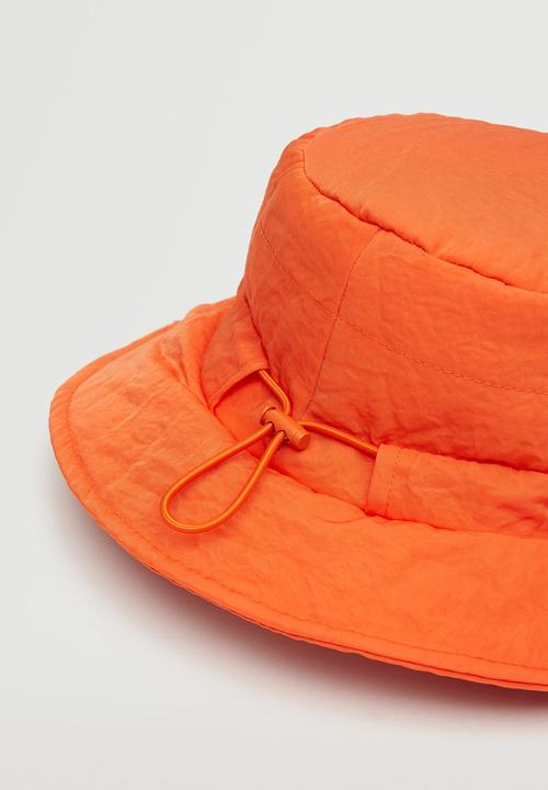 MANGO - Quilted bucket hat - orange