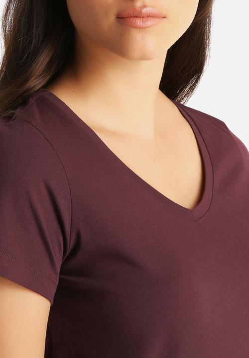 Vero Moda - Molly V-Neck Tee