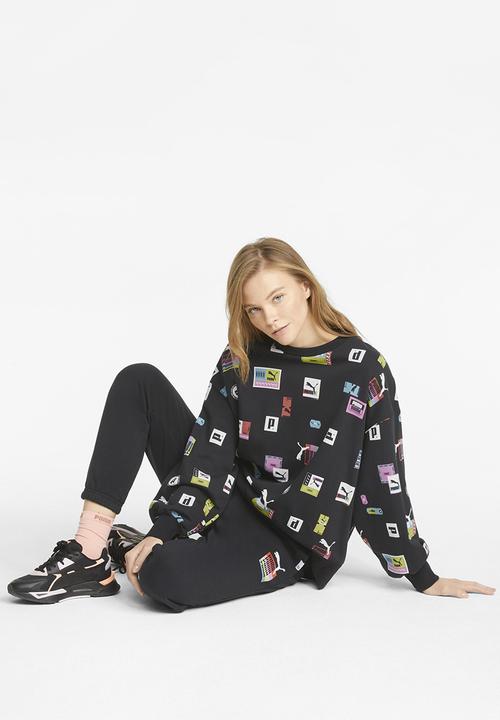 PUMA - Love oversized aop crew - black