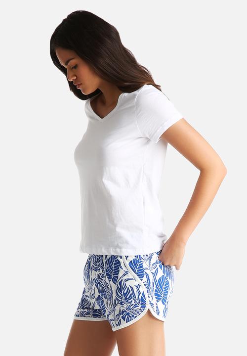 Vero Moda - Molly V-Neck Tee