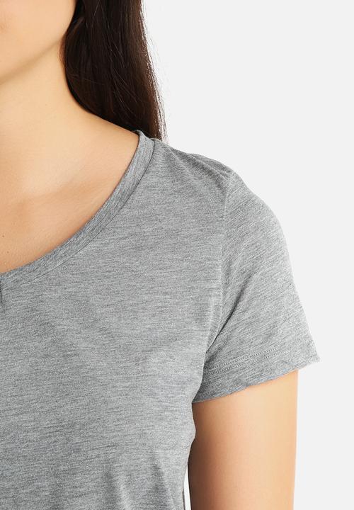Vero Moda - Molly V-Neck Tee