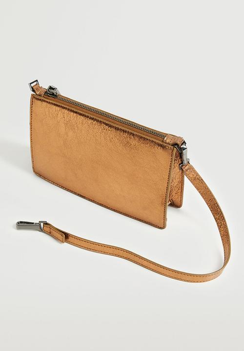 MANGO - Glossy baguette bag - ochre
