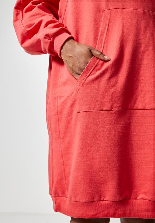 Superbalist - Raglan sweat dress - red