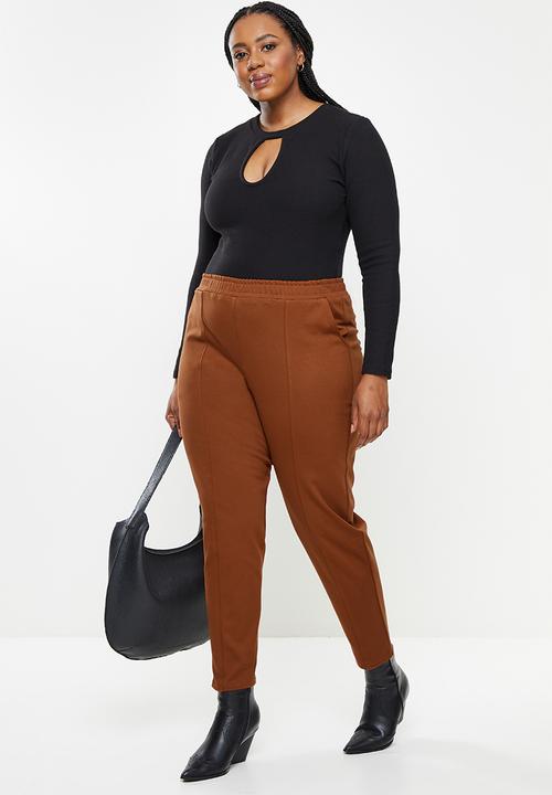 Me&B - Plus ribbed long sleeve bodysuit - black