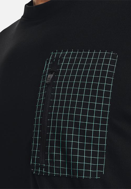 Under Armour - UA Run Anywhere Long Sleeve - Black & Electro Pink