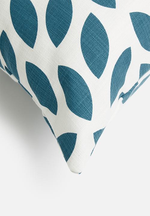 Sixth Floor - Dia cushion cover - turquoise