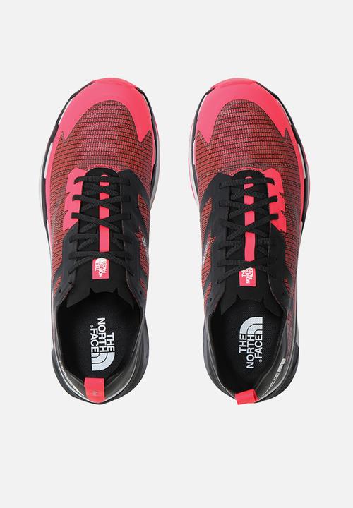 The North Face - M vectiv infinite -brilliant coral/tnf black (50t)