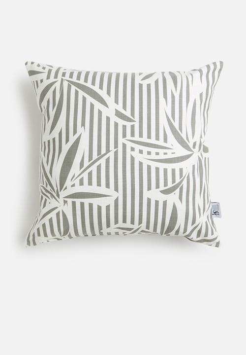 Bamboo knights cushion cover - grey