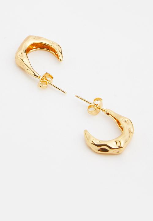 Superbalist - Mae hoop earrings - gold