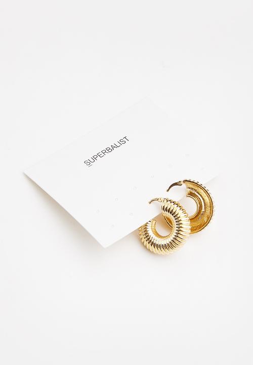 Superbalist - Lia hoop earrings - gold