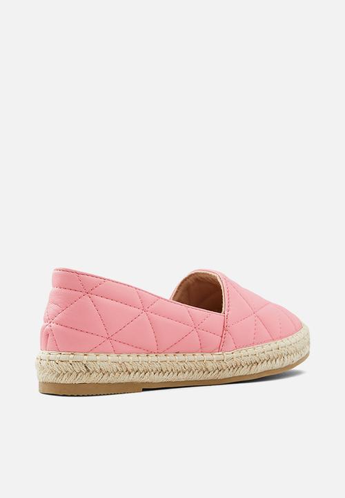 Call It Spring - Wildflower slip on - bright pink