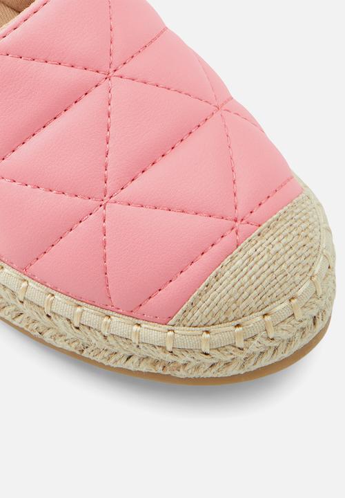 Call It Spring - Wildflower slip on - bright pink