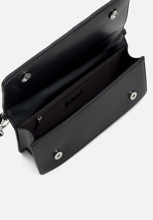 Call It Spring - Skyline - black