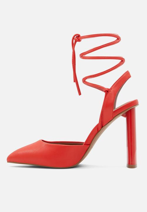 Call It Spring - Nicki court heel - red