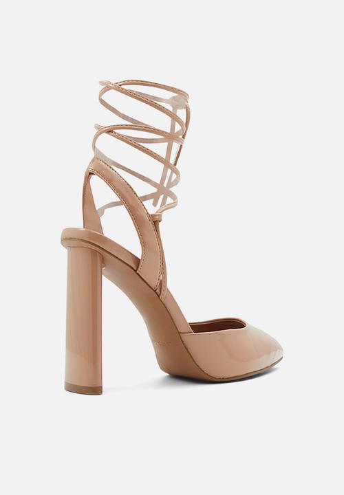 Call It Spring - Nicki court heel - beige