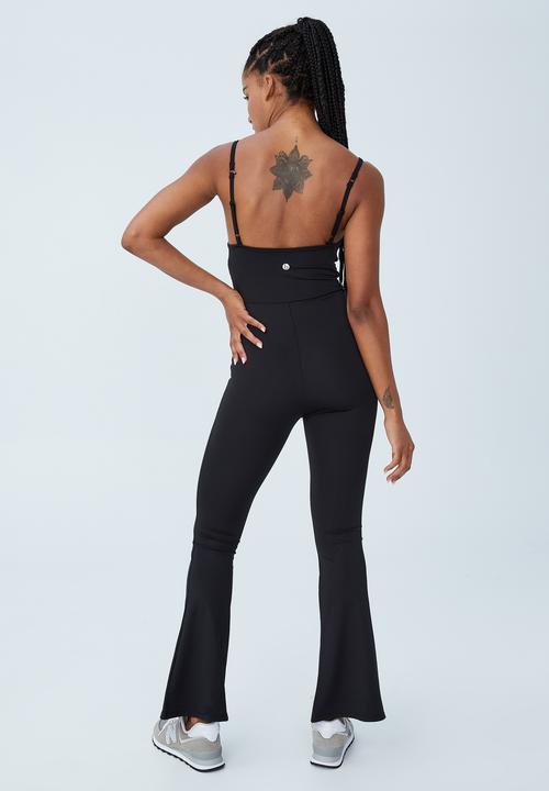 Cotton On - Contouring active yoga onsie - black