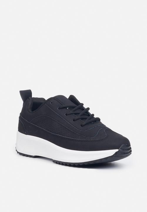 Butterfly Feet - Verse 1 sneaker - black