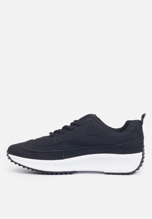 Butterfly Feet - Verse 1 sneaker - black