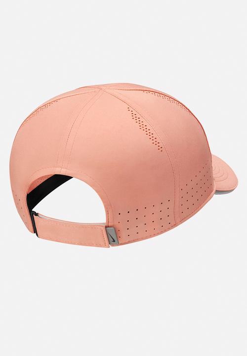 Nike - W nk fthlt cap run - lt madder root