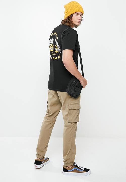 Vans - Drain em dry short sleeve - black