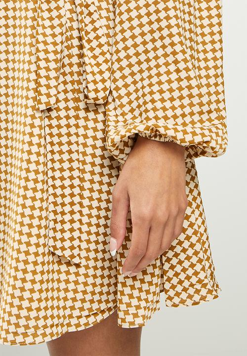 Glamorous - Ladies dress - mustard geometric check