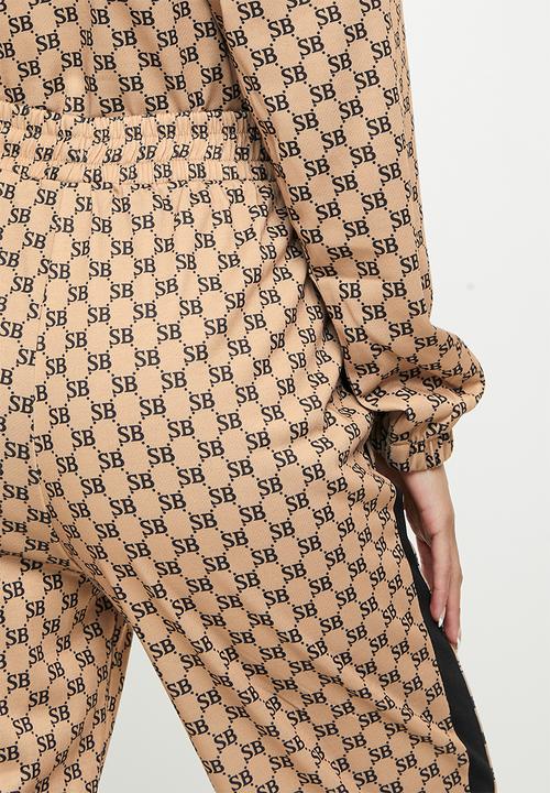 SISSY BOY - Branded fleece pant - black & stone