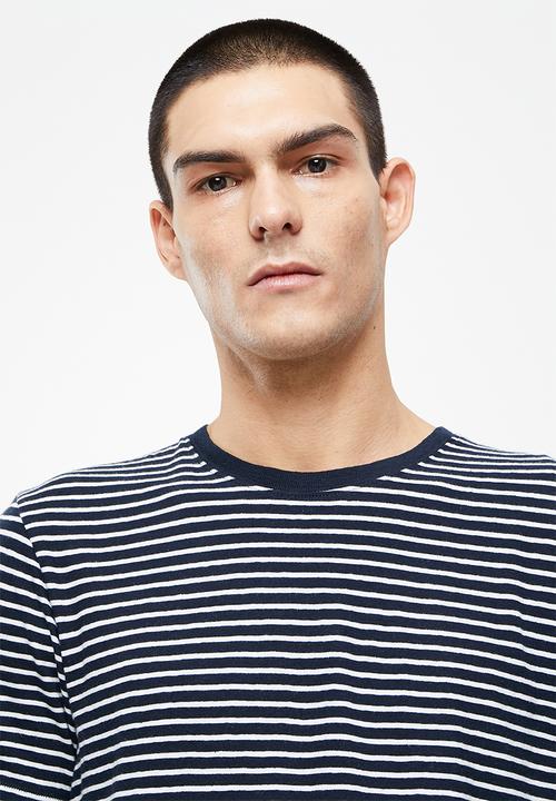 Superdry. - Studios hemp blend tee - navy & white 